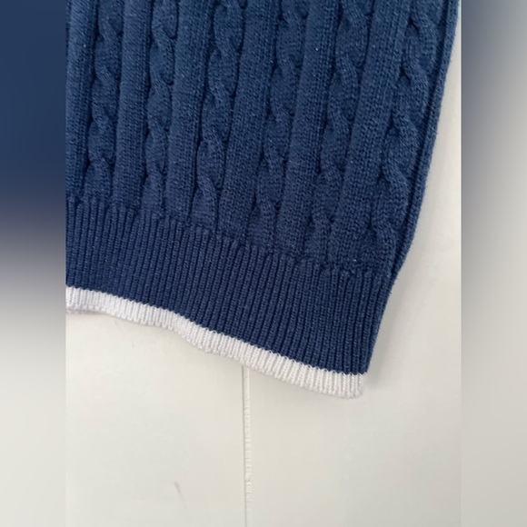 Tennessee VOLS Blue Cable Knit V-Neck Sweater Vest with Orange 'T' Size XL - Picture 6 of 12